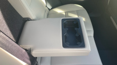 Volvo XC40 2.0 B4P Ultimate Dark 5dr Auto Petrol Estate